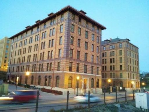 The Crossings - 1 Bedroom/1 Bath – photo 1