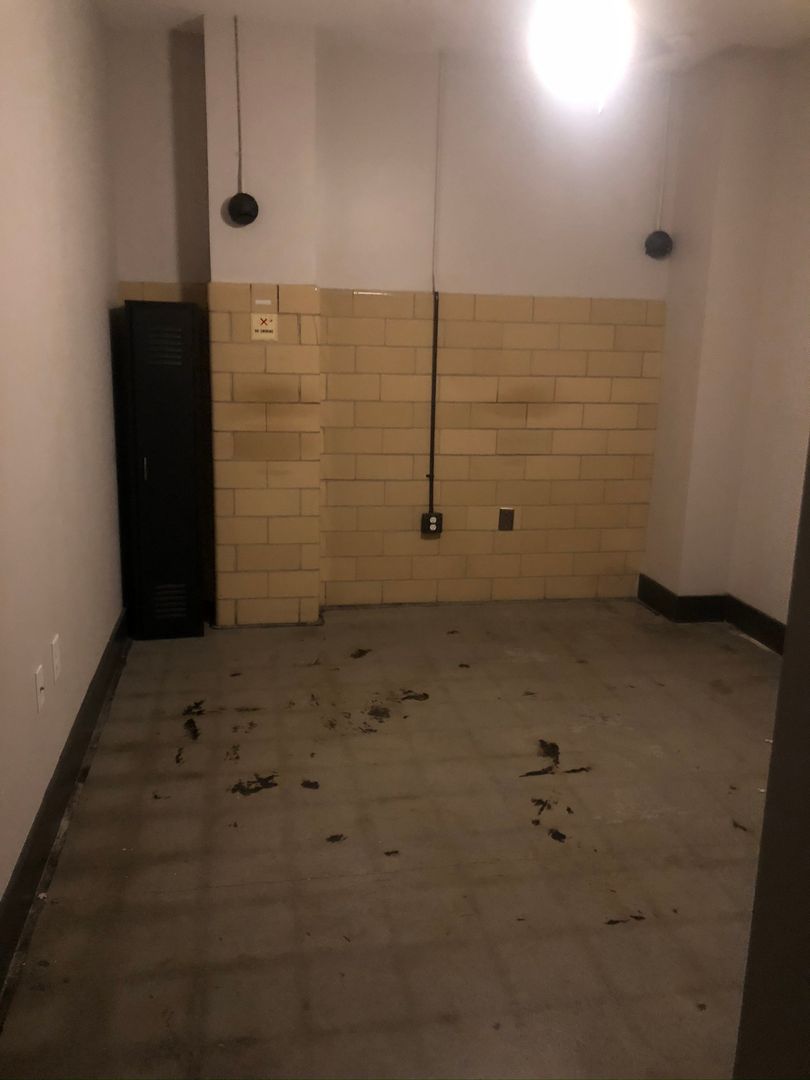 Roanoke Apartment: 425 Church Ave SW