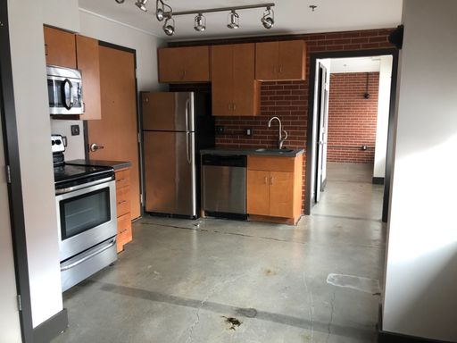Locker Room Lofts - 1 Bed/1 Bath Efficiency – photo 1
