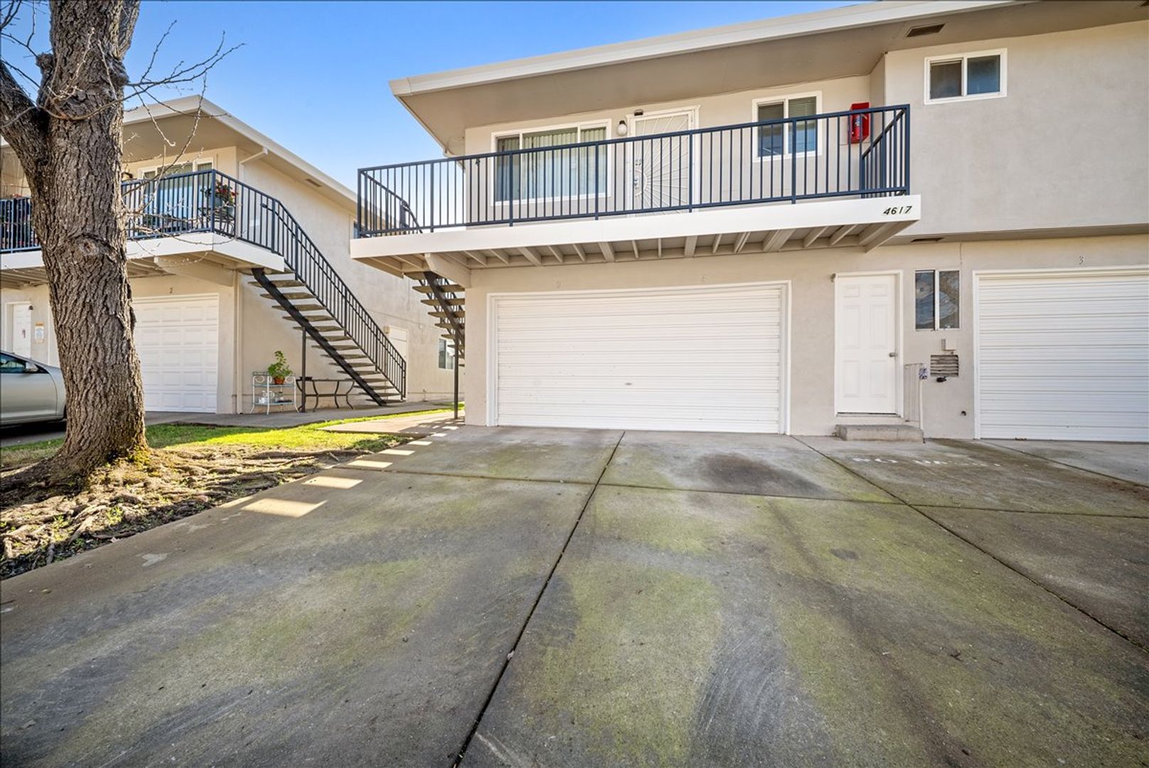 Sacramento House: 4617 Palm Ave #4