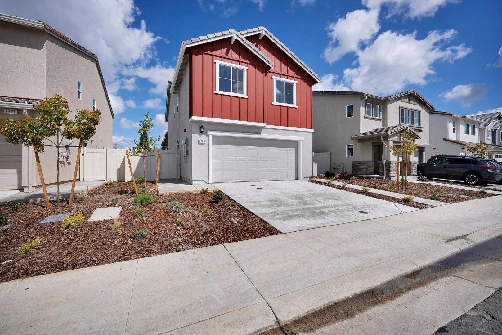 Elk Grove House: 7725 Forestdale Way