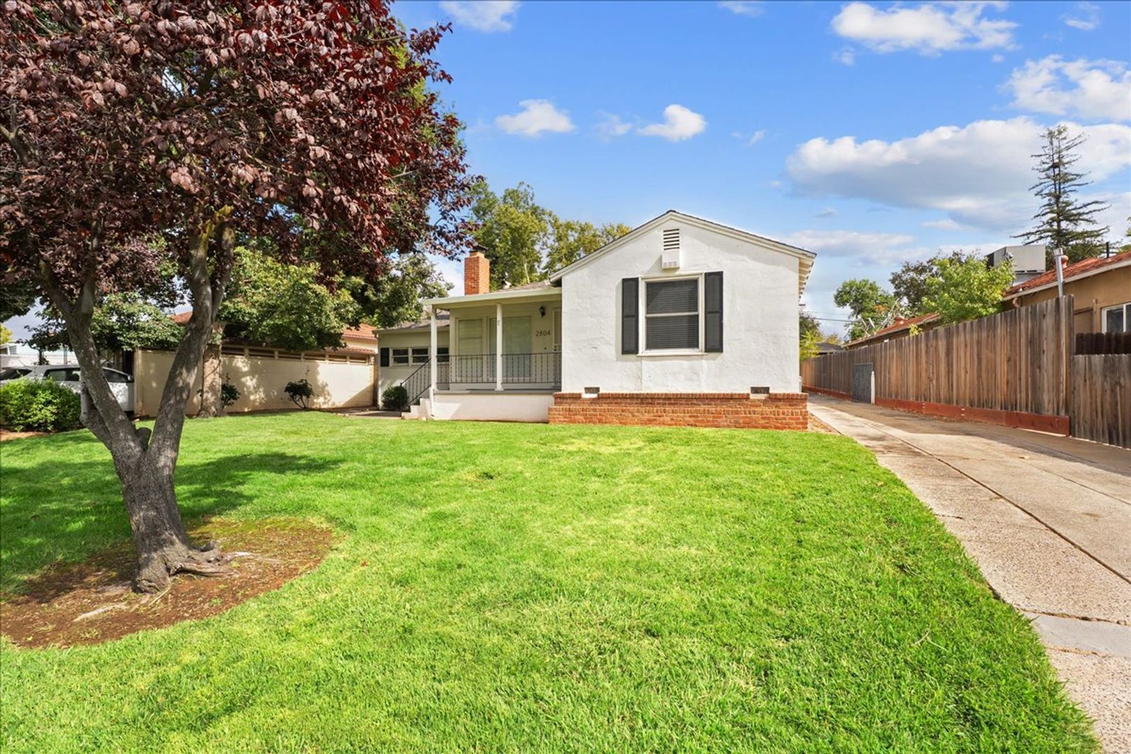Sacramento House: 2804 Avalon Dr
