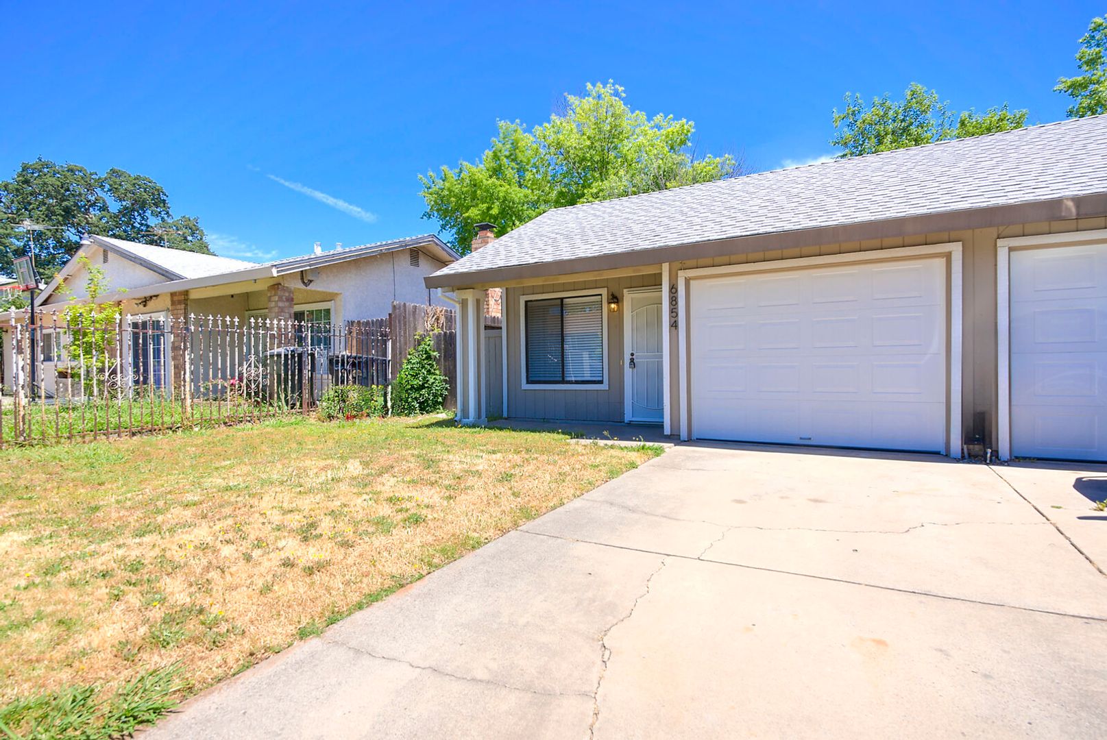 Sacramento Multiplex: 6852 / 6854 Concert Way