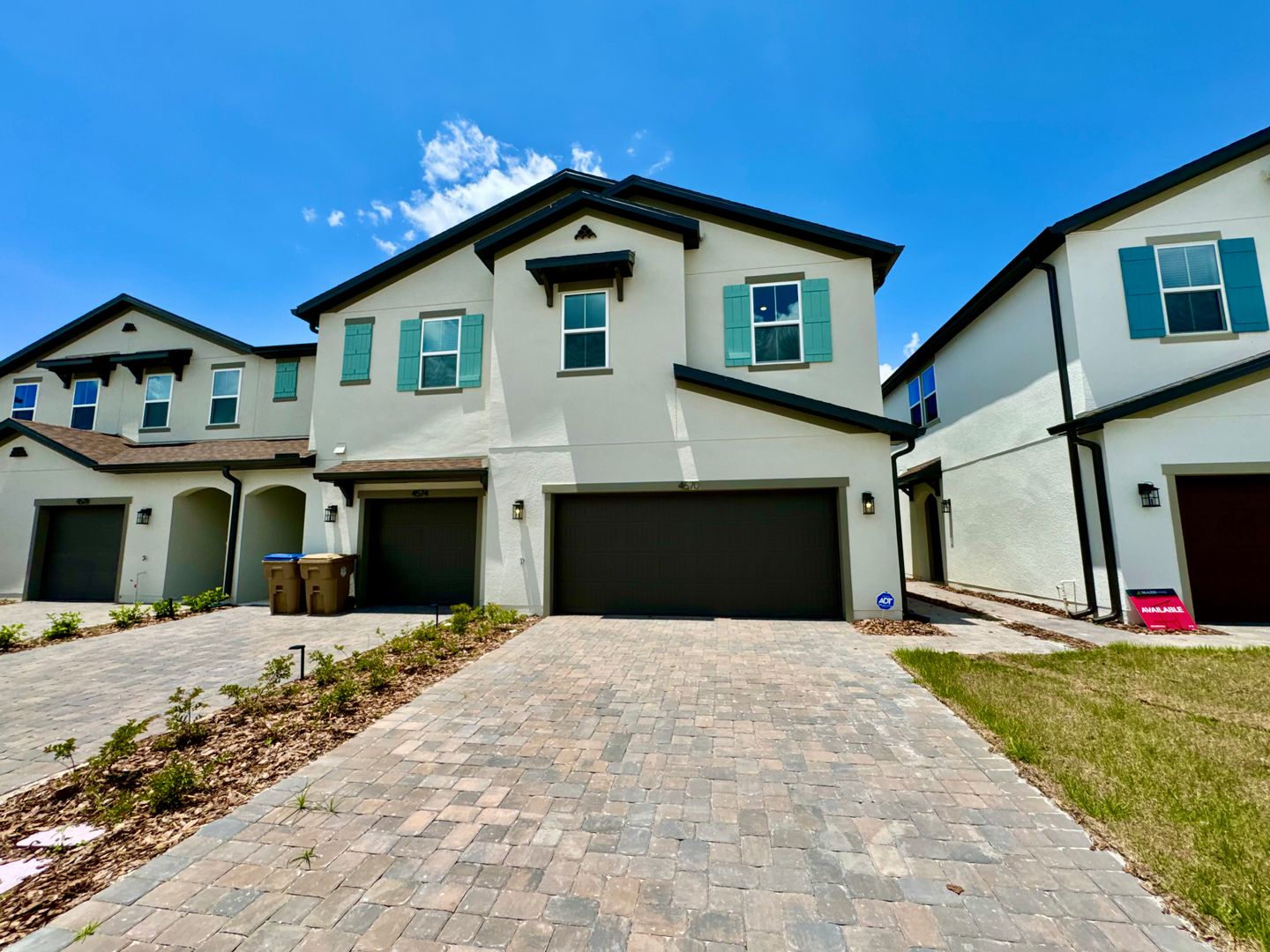 Kissimmee Townhome: 4570 Small Creek Rd