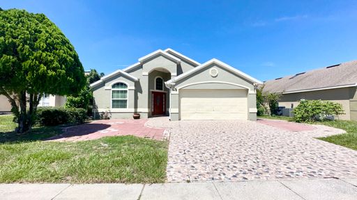 AVAILABLE NOW! 4/2 Home with a screened-in pool For Rent in Davenport! – photo 1