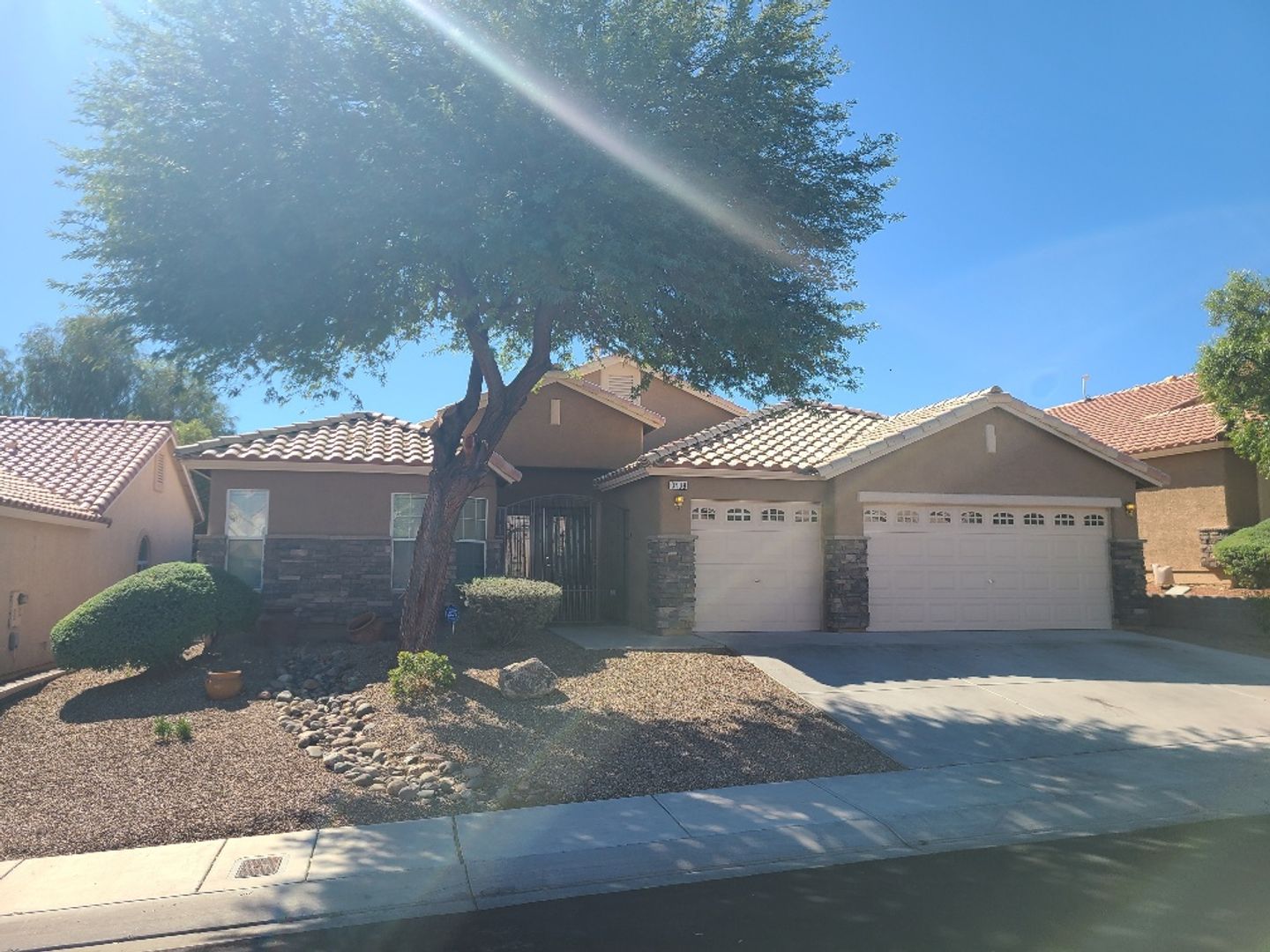 North Las Vegas Apartment: 3409 Amish Ave