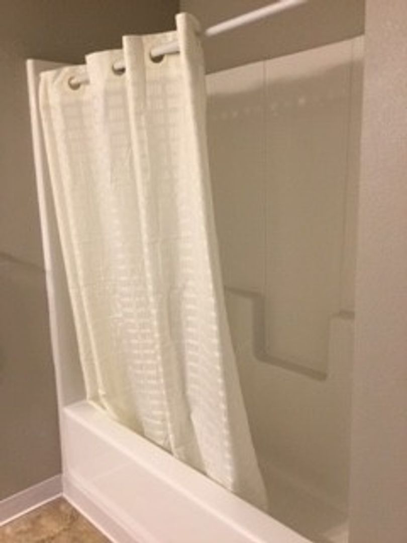 Iowa City Apartment: 20 S Gilbert
