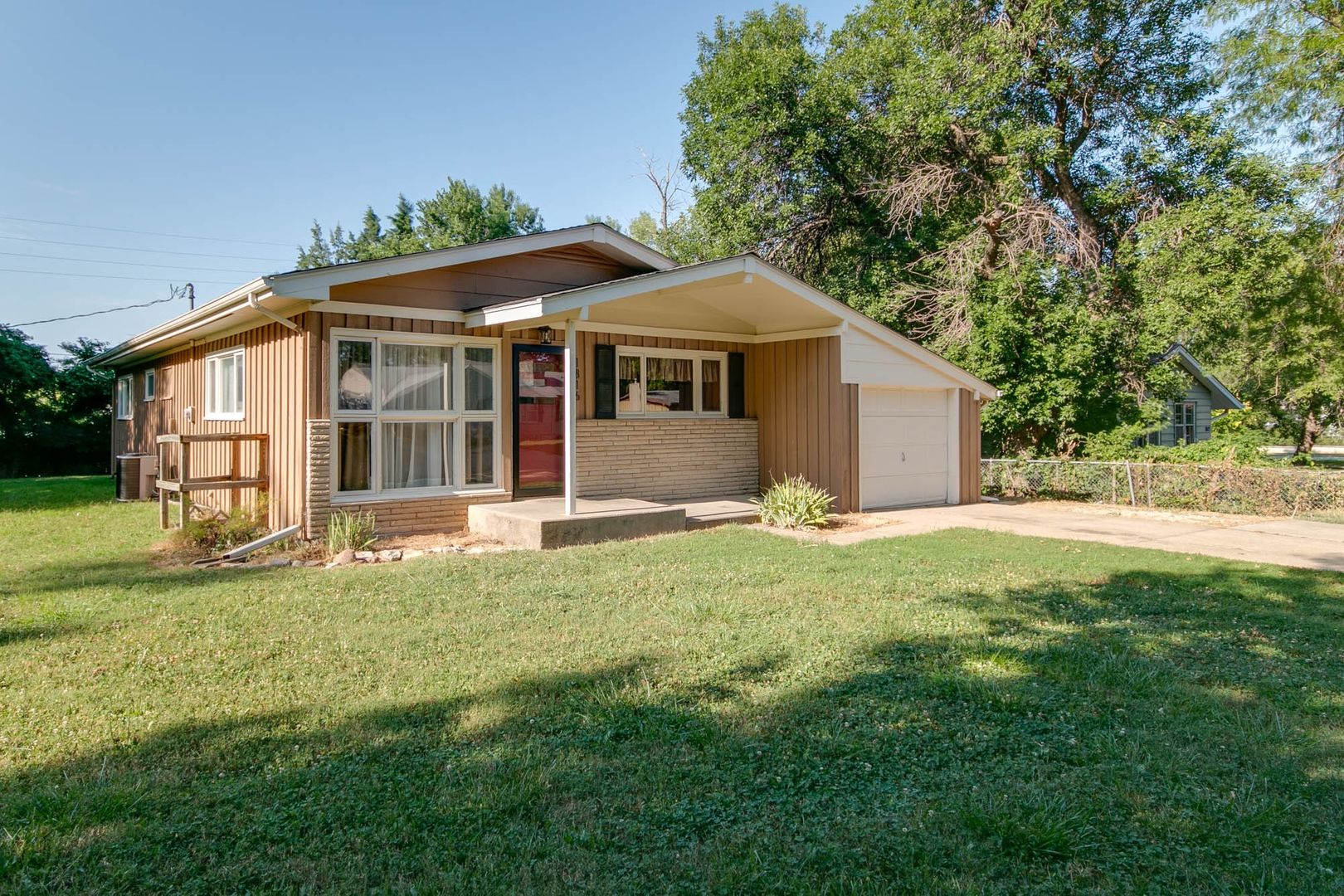 Manhattan Apartment: 1816 Elaine