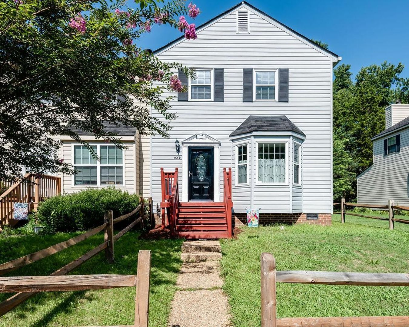 Williamsburg Townhome: 1649 Skiffes Creek Cir