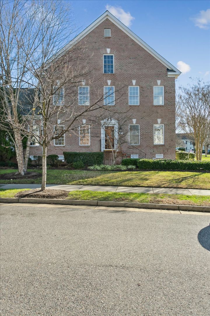 Williamsburg Townhome: 4320 Lydias Lane