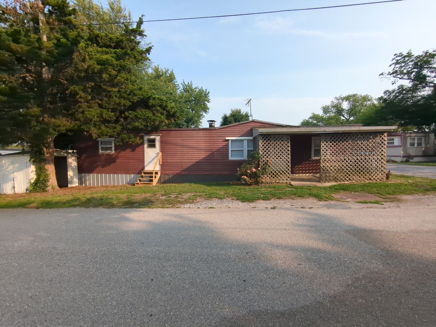 York Apartment: 2100 West Mason Avenue