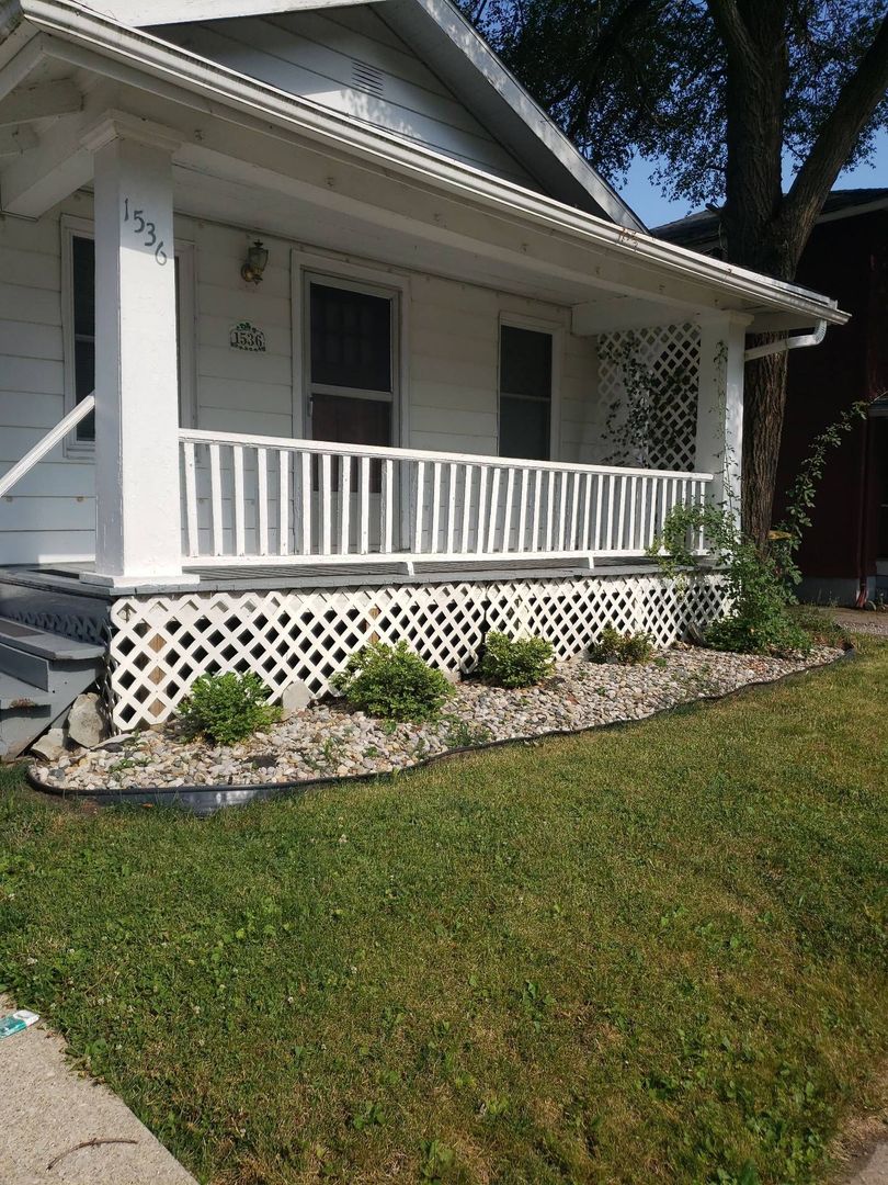 Fort Wayne House: 1536 Bayer Ave