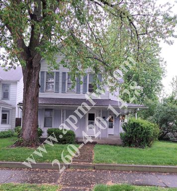 1 BR Apartment Near Downtown