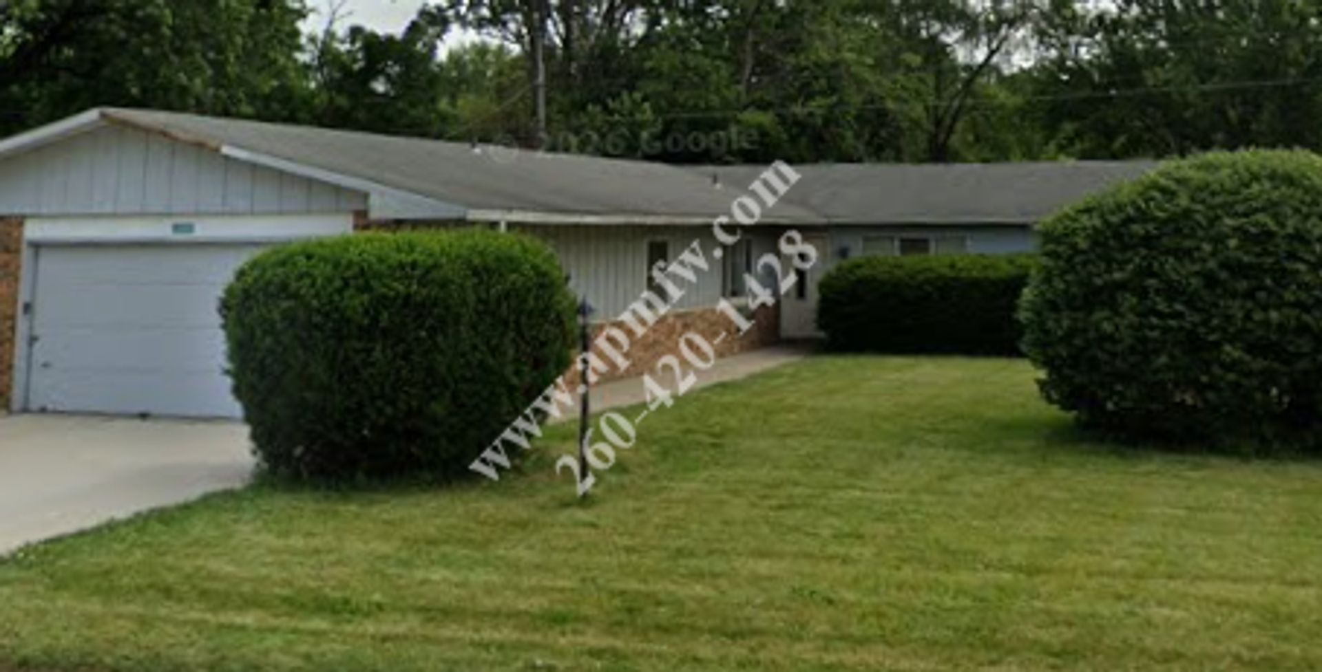 Fort Wayne Apartment: 1202 Lake Forest Dr