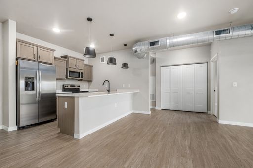 Brand New, Beautiful, Modern Apartments! – photo 1