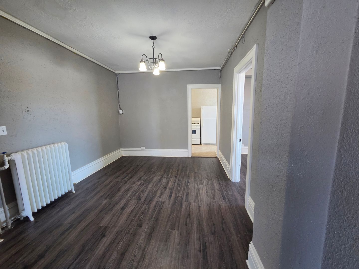 Albert Lea Apartment: 133 W William Street