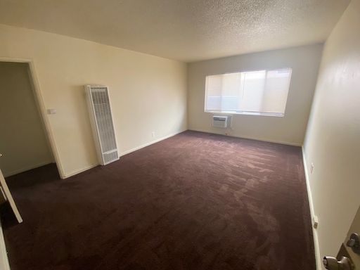 1676 E Kingsley Ave - 1676-7