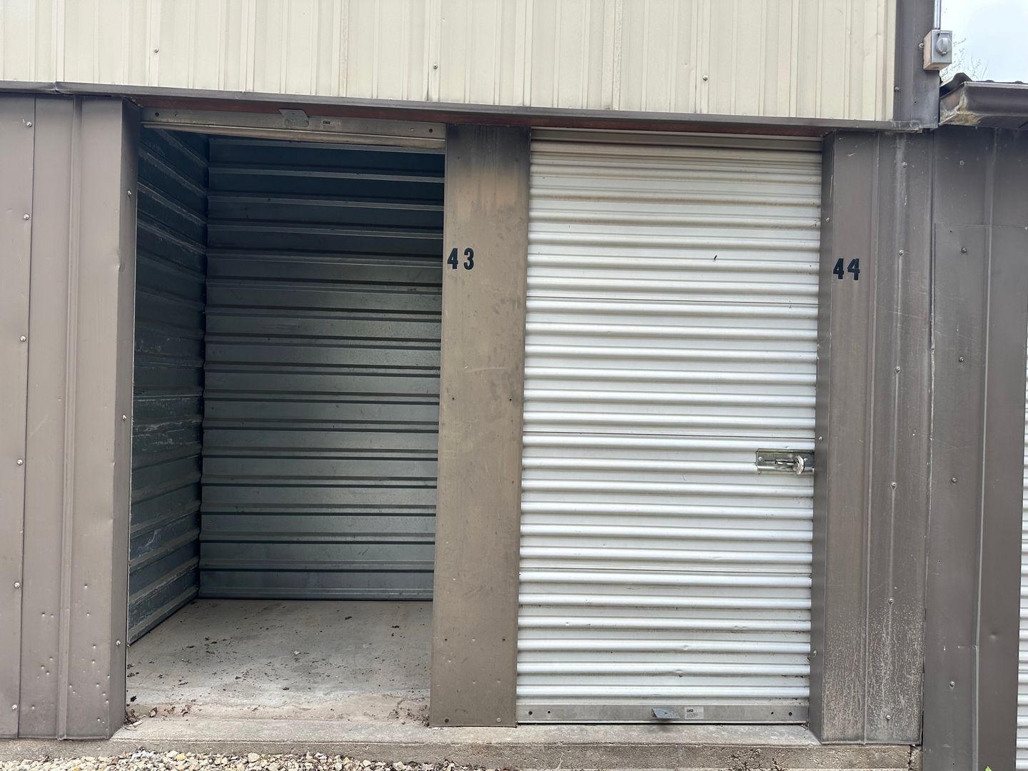 210 Knox Lane 43, Manhattan, KS 66502