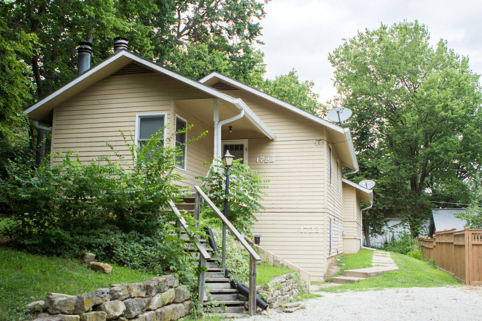 Manhattan Apartment: 1722 Houston St.