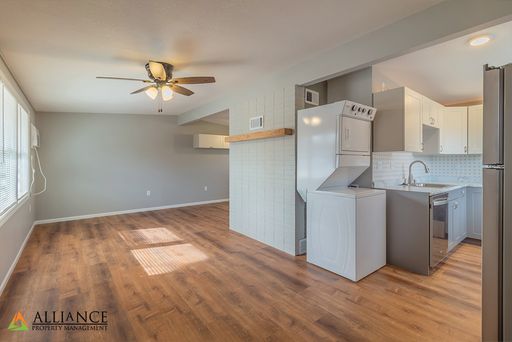 Updated Studio Apartment! Lease term 9/04/2026-05/26/2027. With option to Re-new!