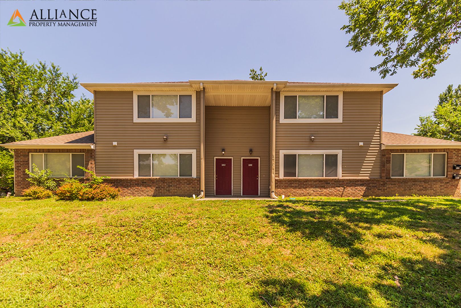 Manhattan Apartment: 928-30 Vattier St.