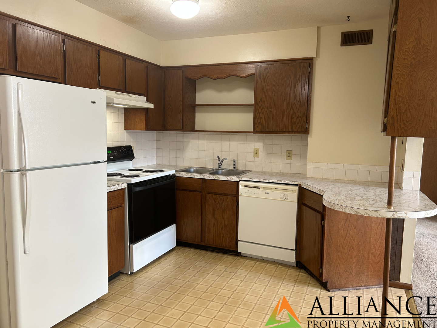 Manhattan Apartment: 701 N 9th