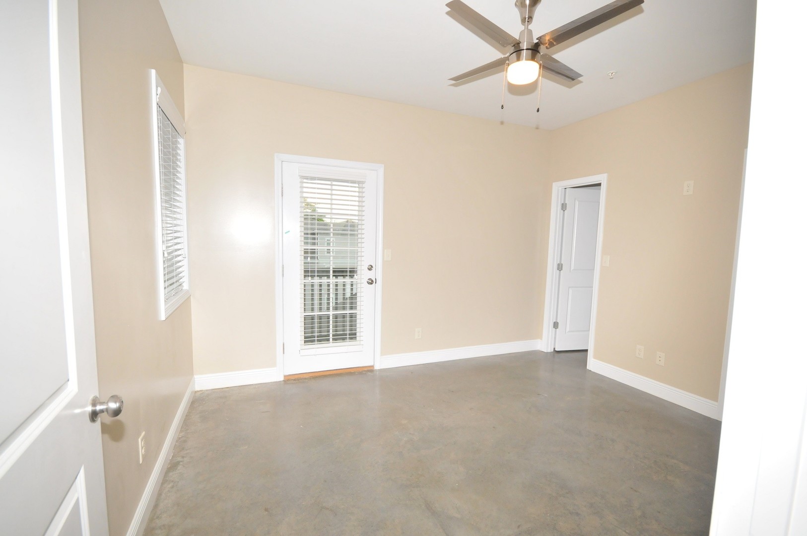 443 Meador Drive , Tuscaloosa, AL 35401