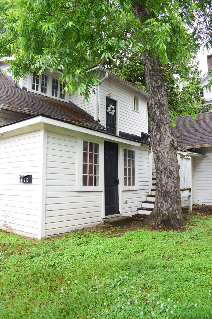 Tuscaloosa Apartment: 819 17th Avenue A-F