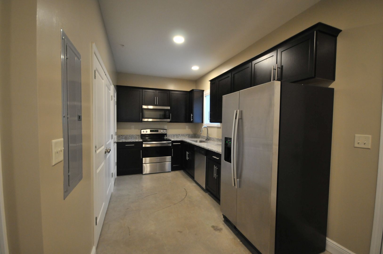 443 Meador Drive , Tuscaloosa, AL 35401