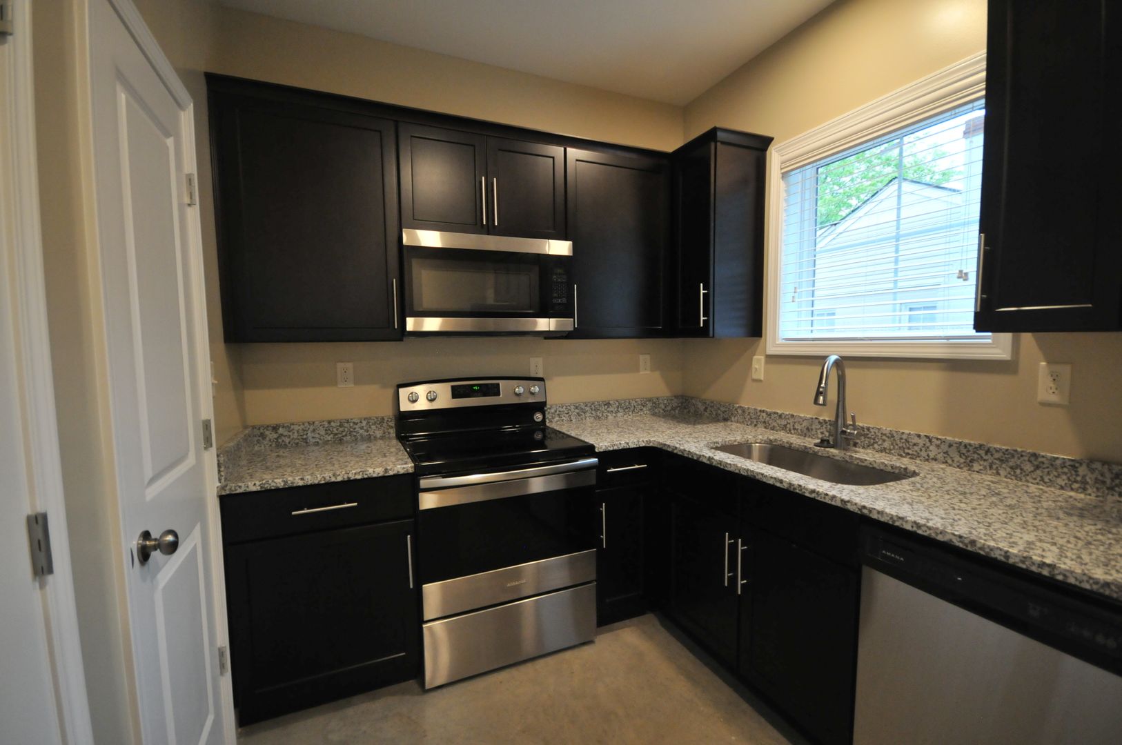 443 Meador Drive , Tuscaloosa, AL 35401