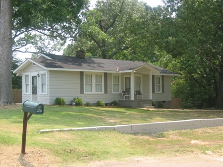 Tuscaloosa House: 1705 23rd Avenue East