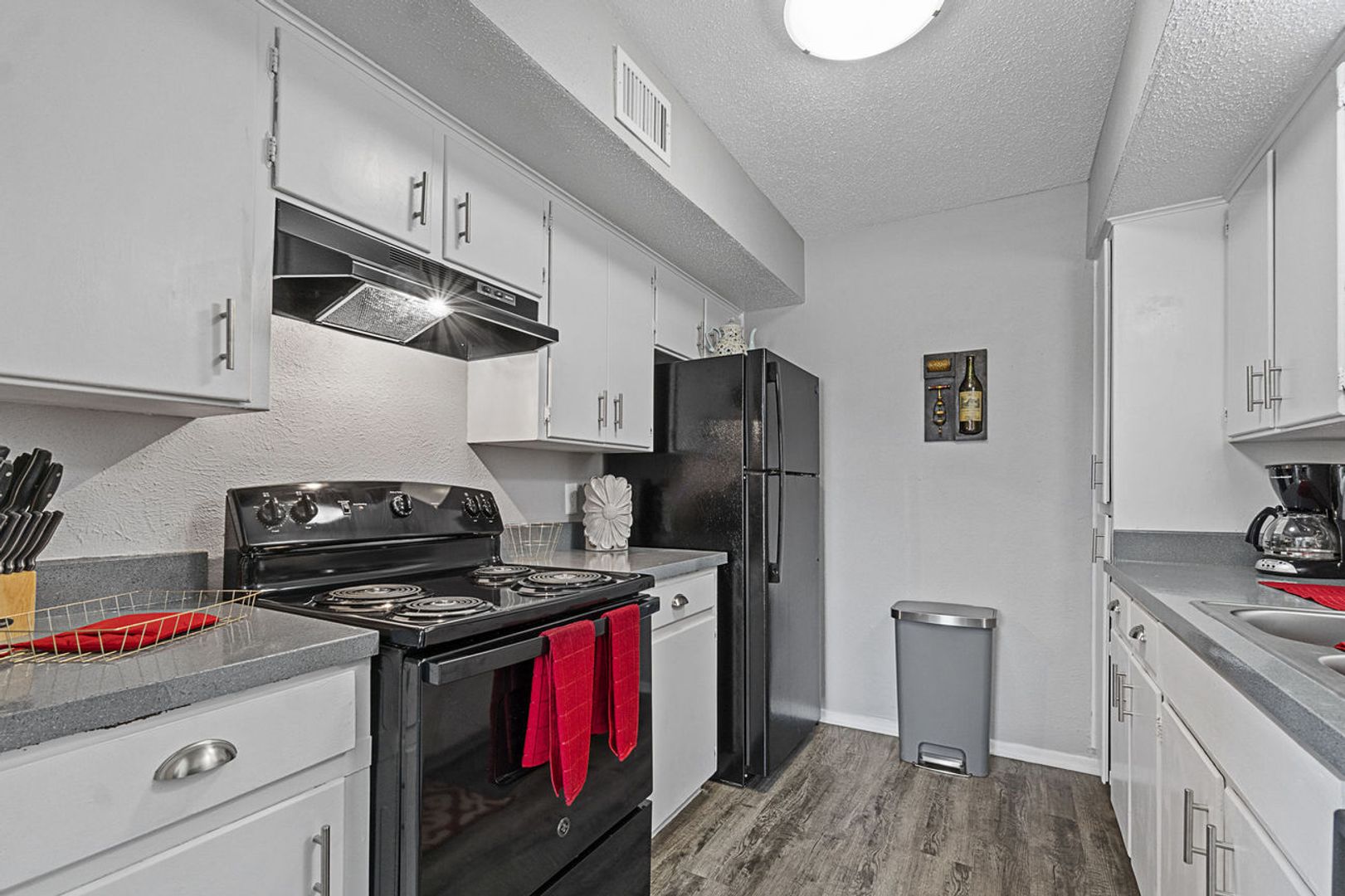 Wichita Falls Apartment: 1200 Ridgeway Dr.