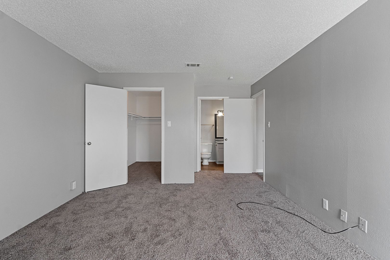 Longview Apartment: 614 Gilmer Rd.