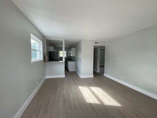 Now Leasing 1BD/1BA in Carrollton, TX
