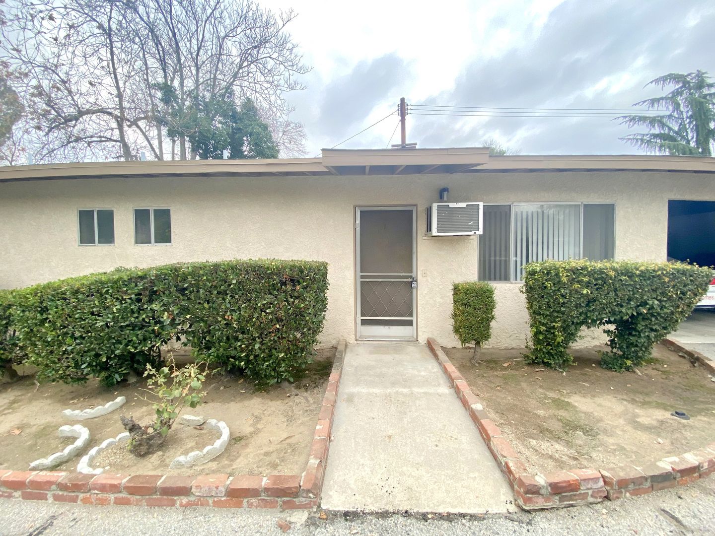 Yucaipa Apartment: 12716 4th St
