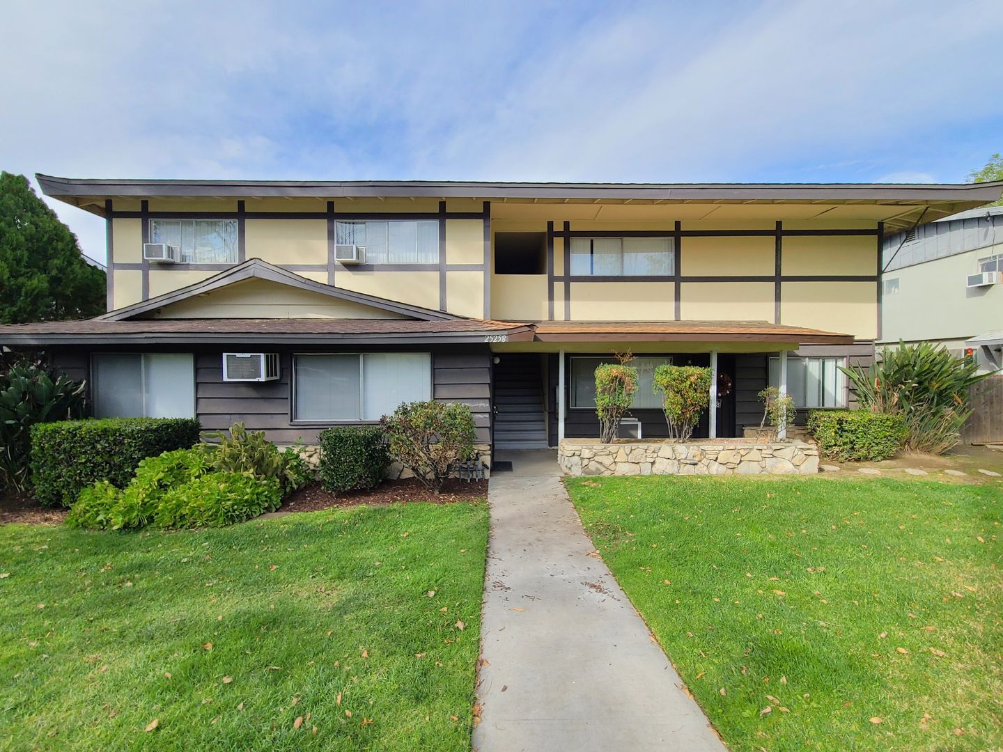 Loma Linda Apartment: 25258 Taylor St