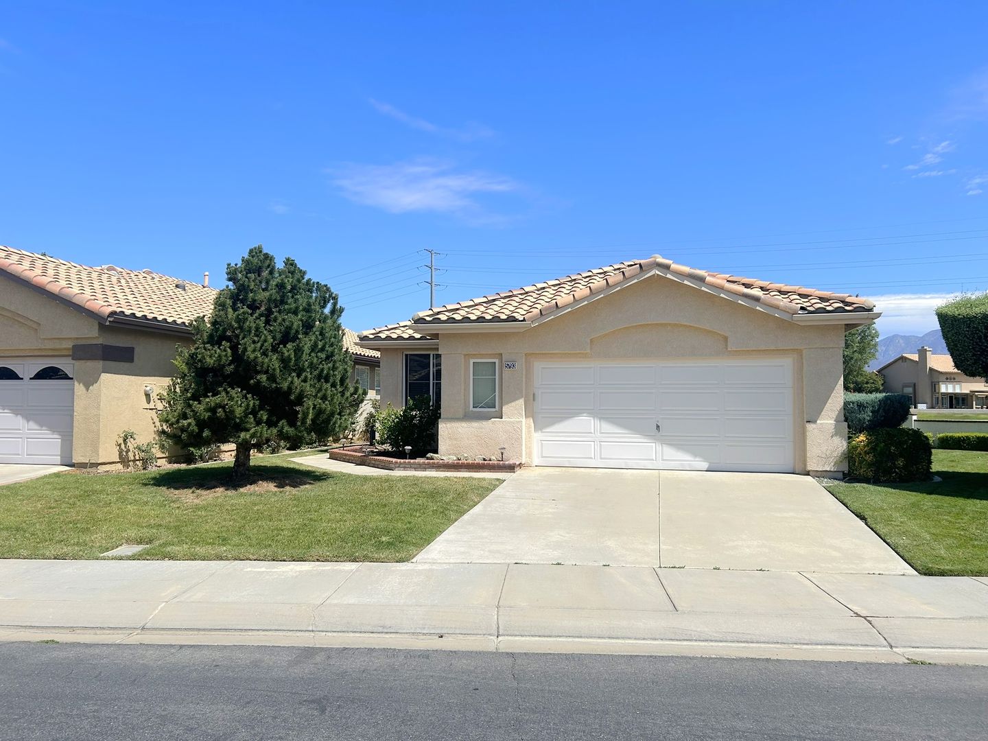 Banning House: 5793 Orange Tree Ave