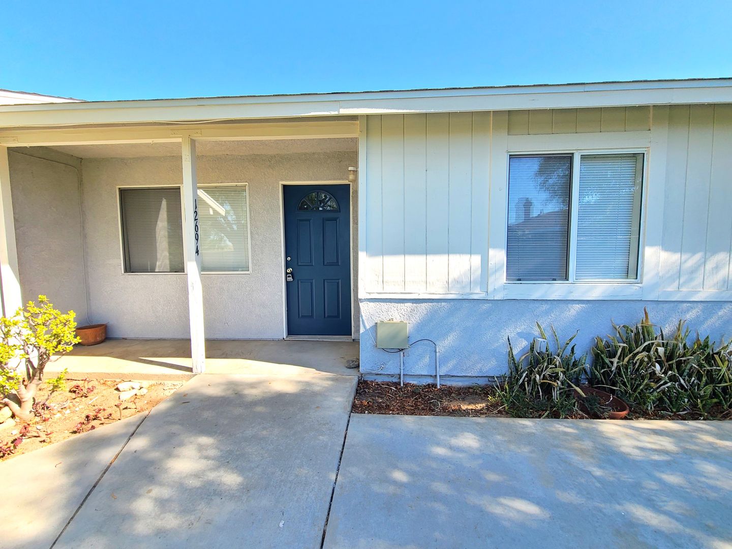Yucaipa Apartment: 5th St. & Valley View St.
