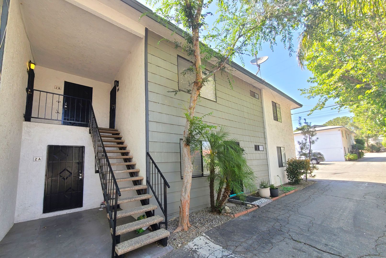 Banning Apartment: 3911 W. Ramsey St.