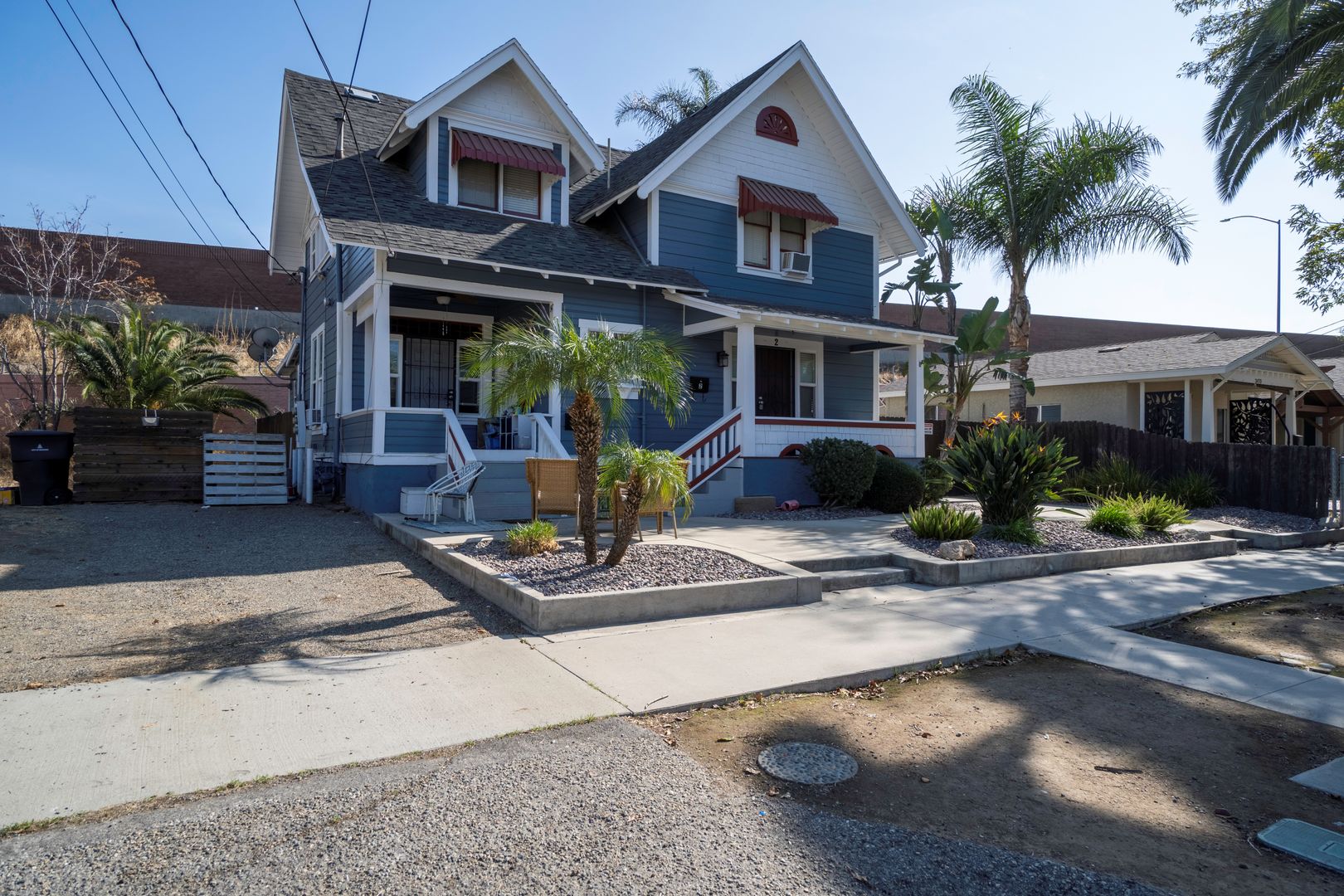 Riverside Apartment: 3452 Mulberry St.