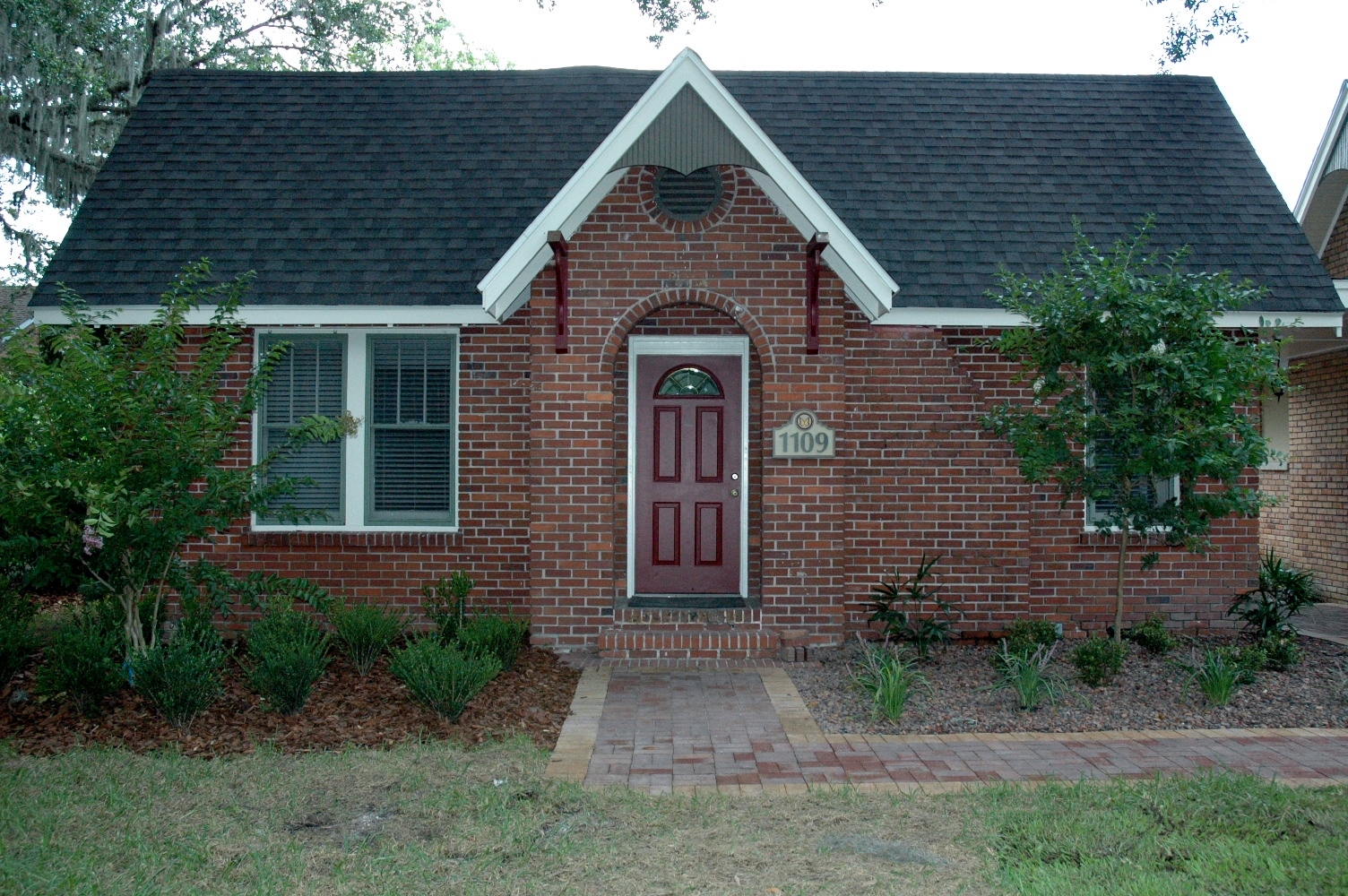 Gainesville House: 1109 SW 6th Avenue