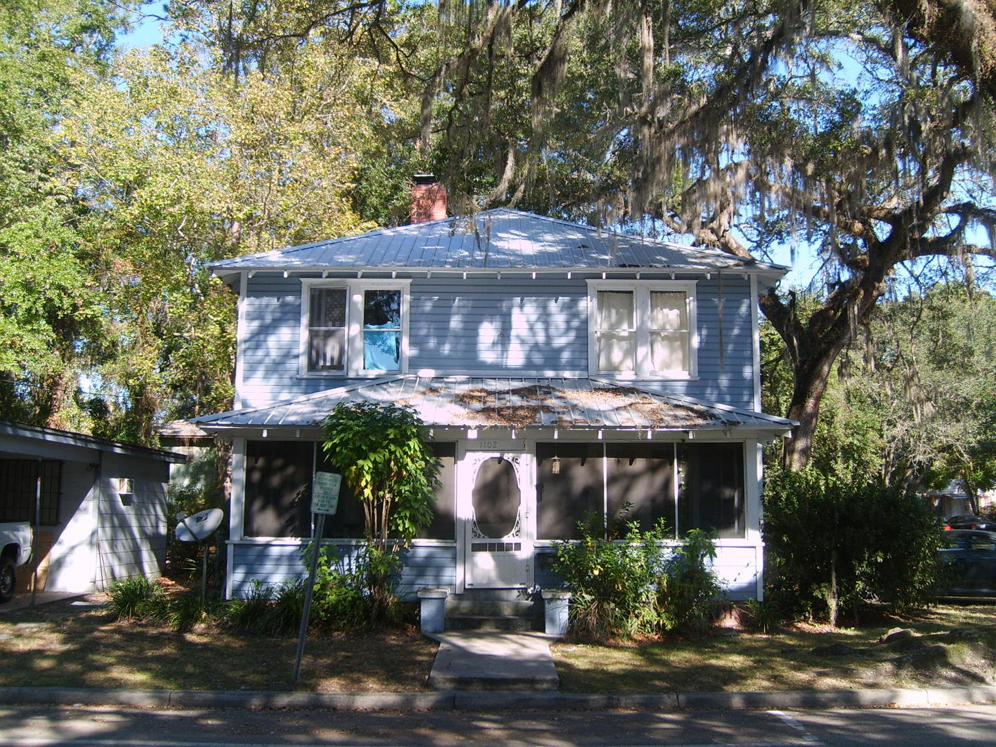 Gainesville House: 1104 NW 3rd Avenue