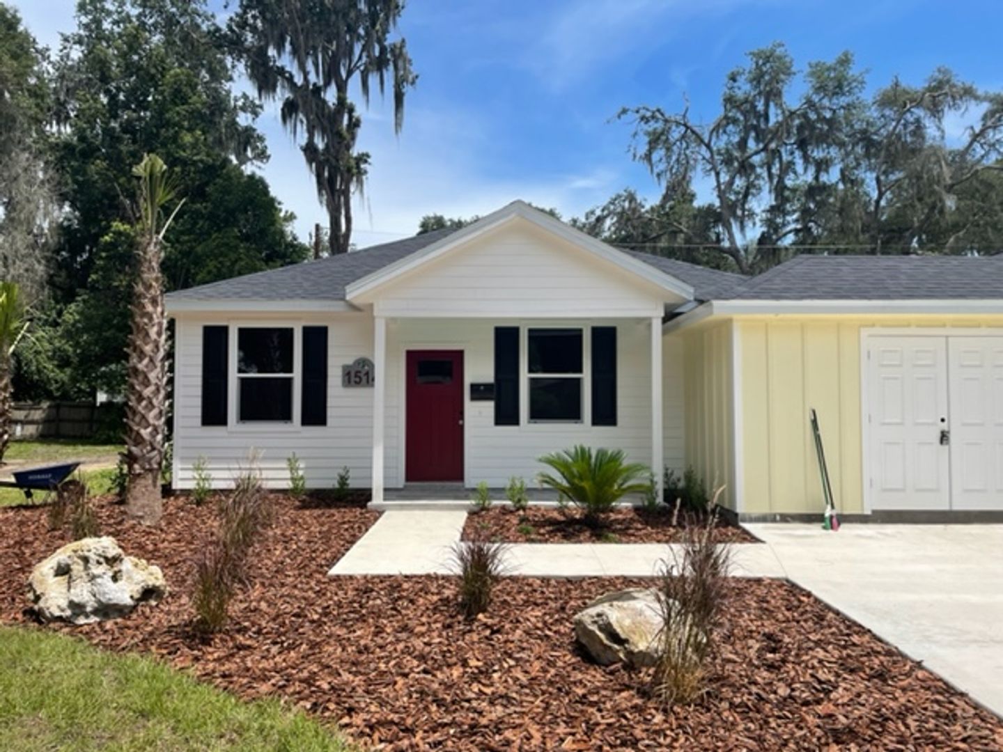 Gainesville House: 1514 NW 6th Avenue