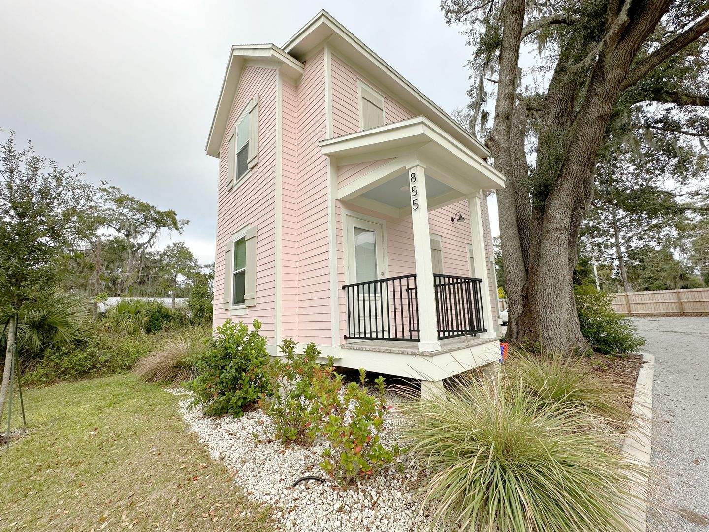 Gainesville House: 855 SW 5th Terrace