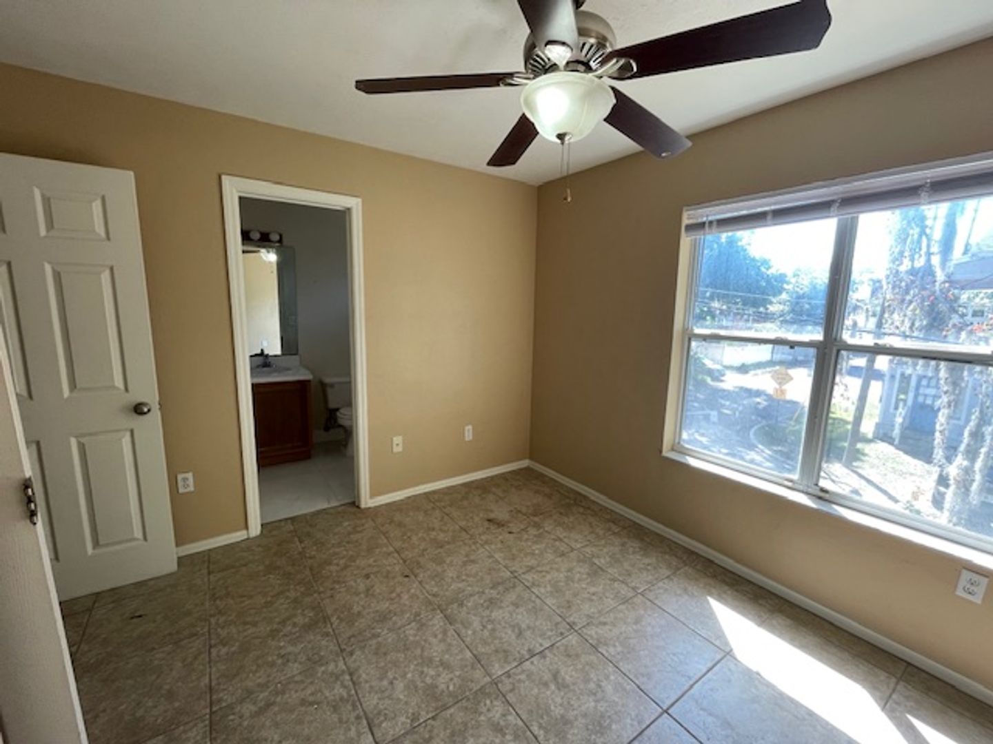 Gainesville Apartment: 120 NW 8th Street