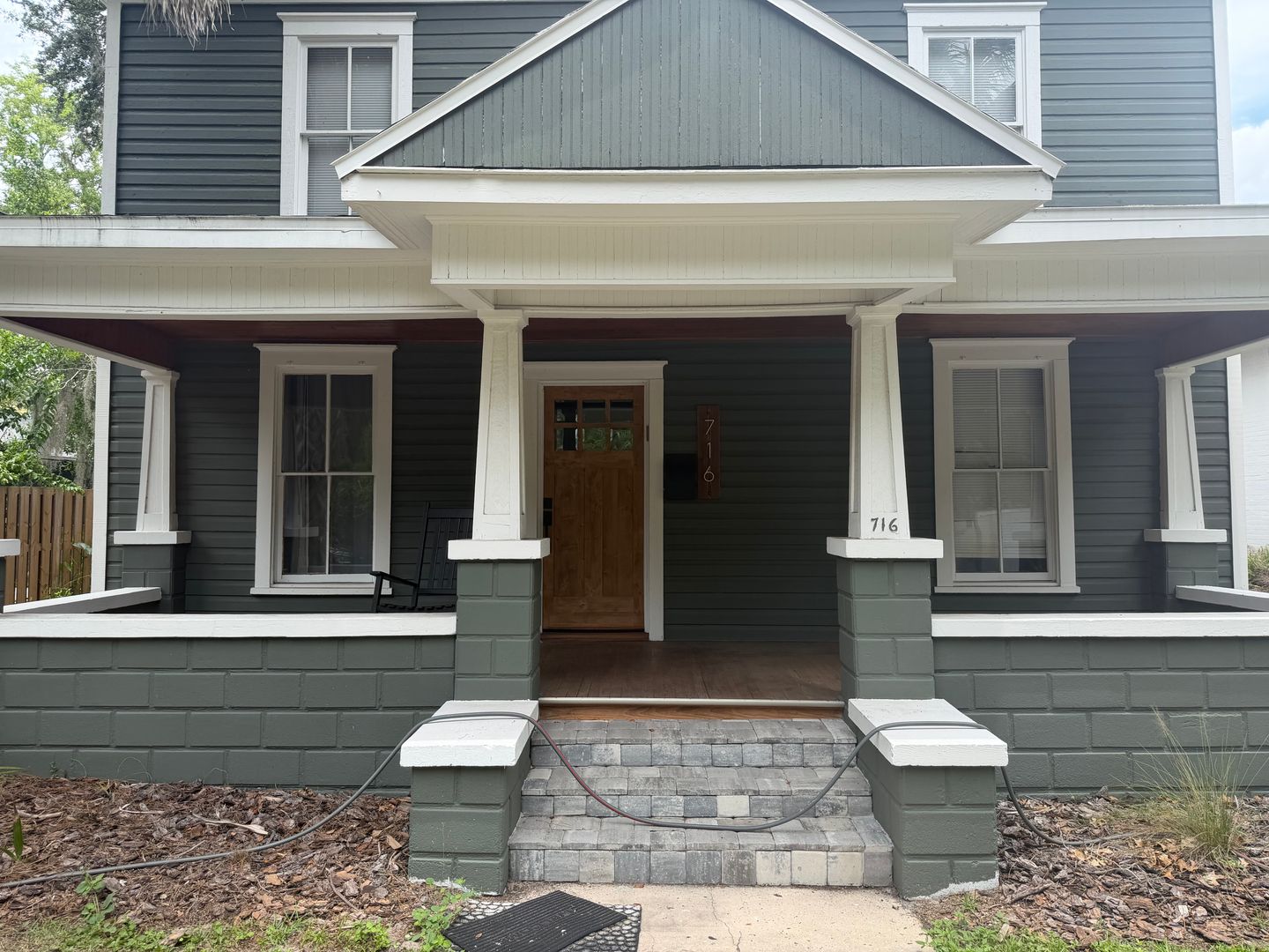 Gainesville House: 716 NE 4th Avenue