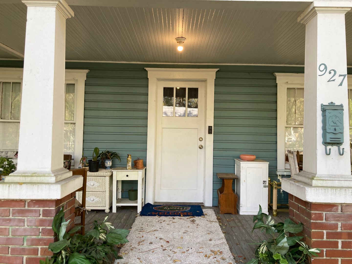 Gainesville House: 927 NW 3rd Avenue