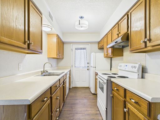 107 Frederick Road - 2, Fredericksburg, TX 78624