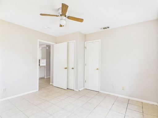 294 Friendship Ln. - 17, Fredericksburg, TX 78624