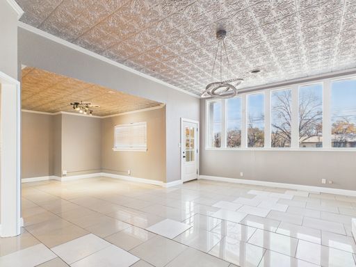 1209 E Main  , Fredericksburg, TX 78624